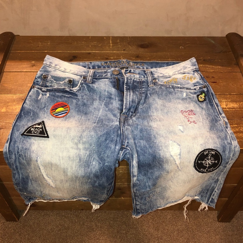 American Eagle Outfitters men’s size 30